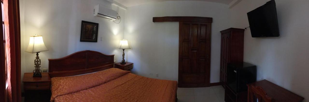 Hotel Los Higuerones Paso Canoas Exteriör bild