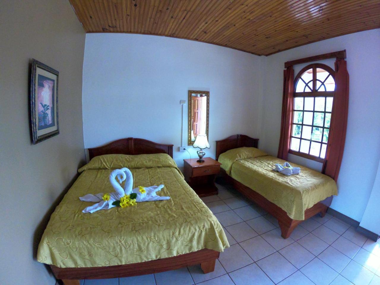 Hotel Los Higuerones Paso Canoas Exteriör bild